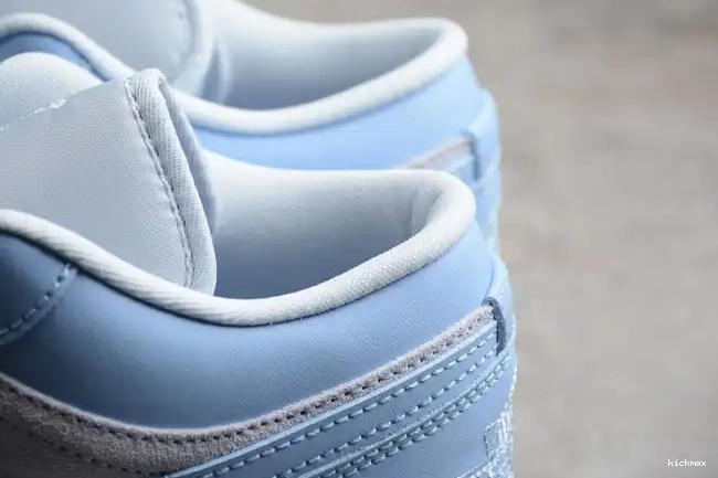 Rep MAX University 1 Jordan Blue (W) DC0774-050 Low 0429